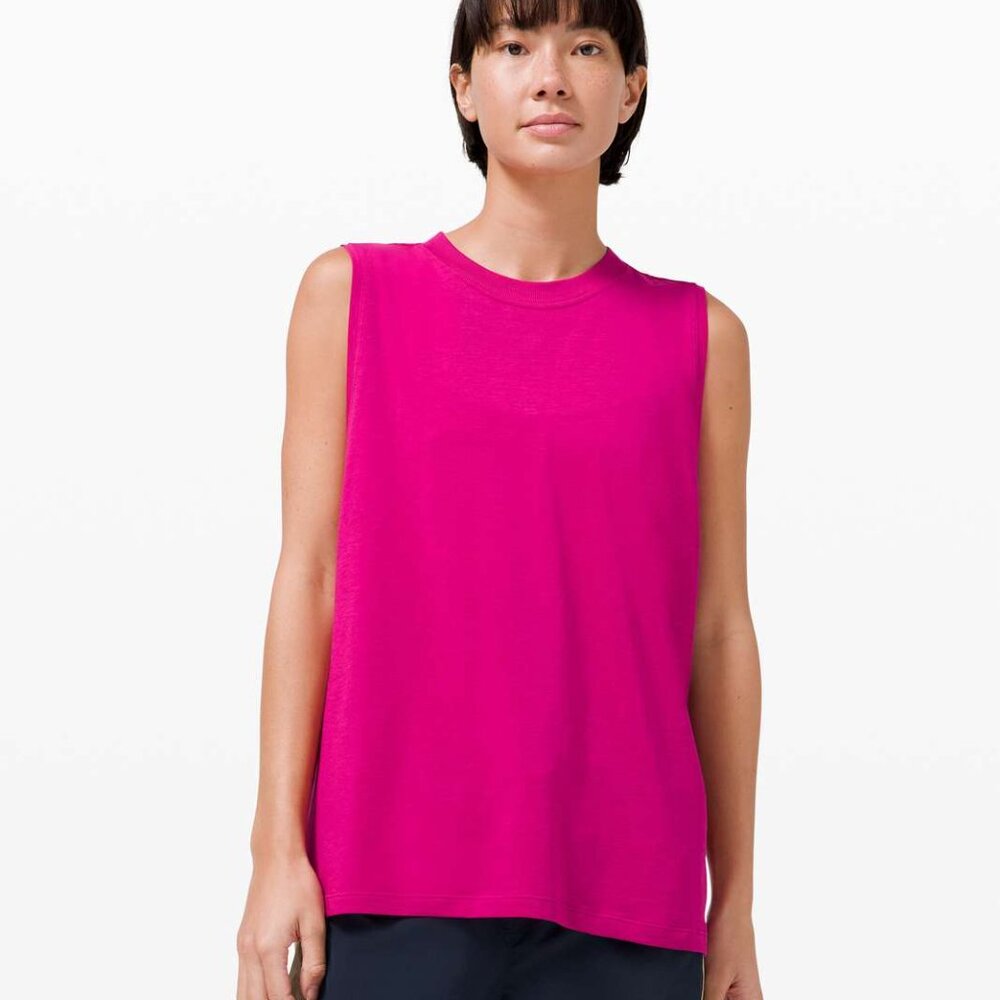 Lululemon Tank size 6